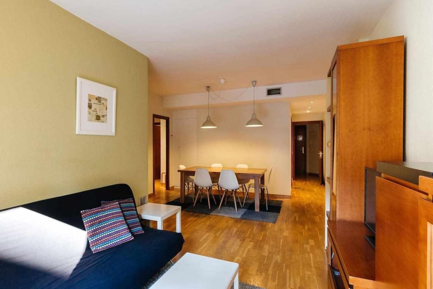Comfortable 4 Rooms 2Bath W Balcony Барселона Екстер'єр фото